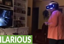 Майка с VR очила (СМЯХ)