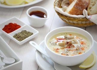 Агнешка чорба по селски Агнешка чорба